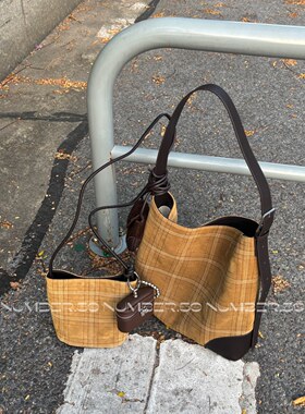 代号59 自制原创反绒牛皮麂皮棕色拼色格子绣线大容量托特包