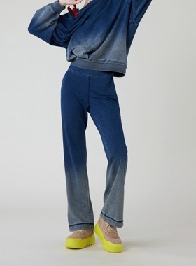 朝峰女式渐变直通百搭高腰显瘦牛仔裤CFE1C528-5035D