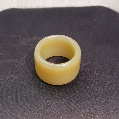 新疆且末料糖玉18mm扳指