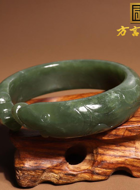 方言和田玉青海料湖水绿鱼手镯