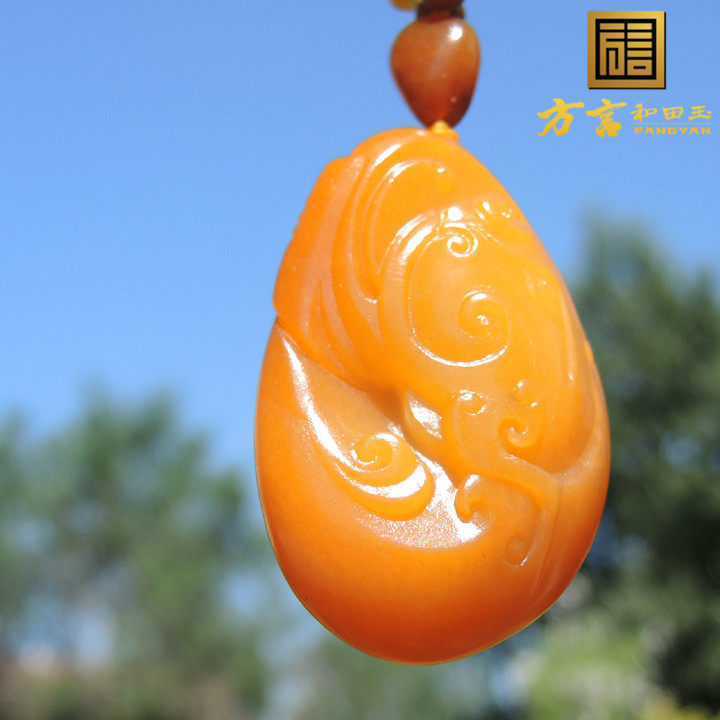 方言精品和田玉珍藏品蒋喜珍稀原生黄金色黄玉籽料吊坠不带项链F