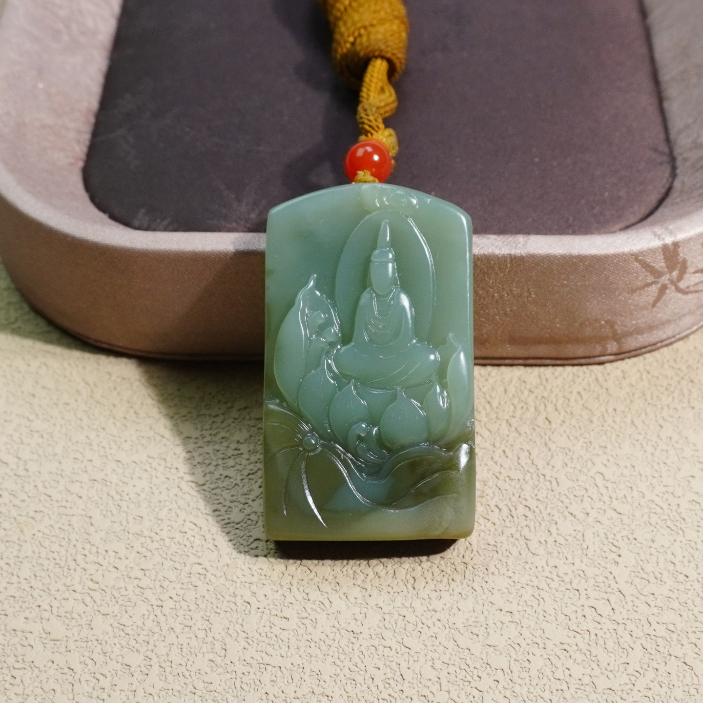 和田玉俄罗斯细腻油润近无结构粉青碧玉带糖双色悟道吊坠挂件Q