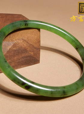 老坑料碧玉猕猴桃色55mm精品镯子