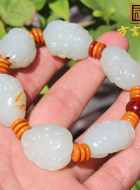 高品罕见方言和田玉新疆玉龙河金皮白玉籽料三面十八罗汉手串A1