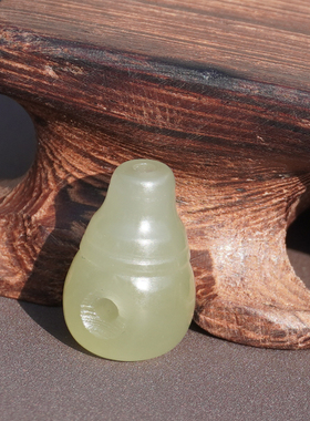 仅一枚128方言和田玉青海料高冰底细腻晴水色11mm三通高质配饰A6