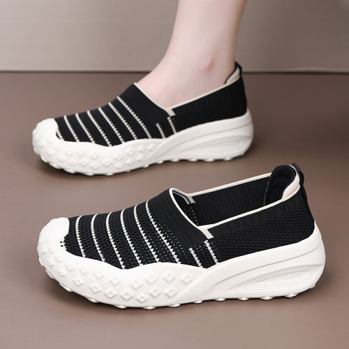 夏季新款老北京布鞋女透气网面一脚蹬妈妈鞋软底百搭镂空渔夫网鞋