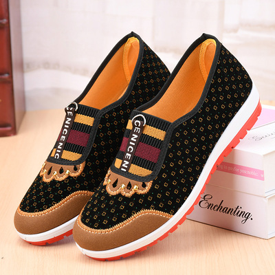 春秋老北京布鞋女新款软底防滑中老年妈妈鞋一脚蹬舒适轻便奶奶鞋