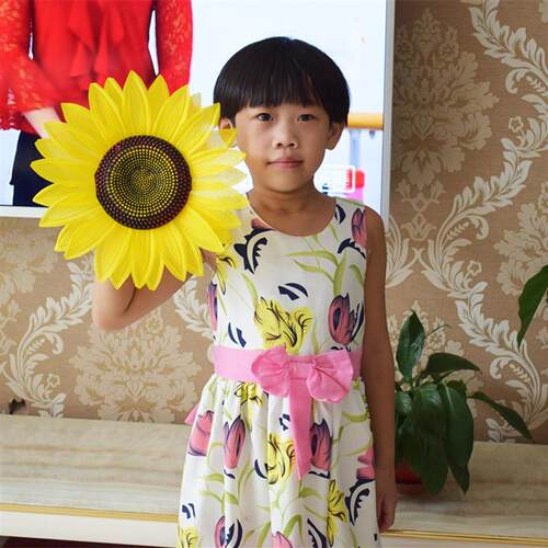 仿真向日葵太阳花运动会舞蹈用品演出开幕式儿童手拿道具手持跳舞