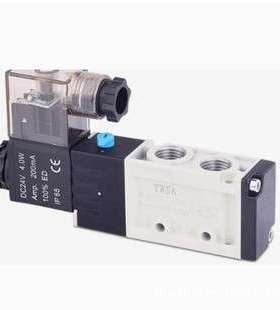 台湾TWSA电磁阀5V210-08-Y DC24V 2.8W 100MA 机械手气动阀 气缸