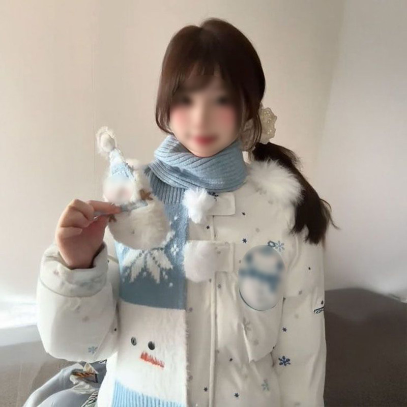 温柔风甜妹雪人魔术贴连帽加厚棉服女氛围感加厚外套包含保暖围巾,女装/女士精品,时尚套装,淘宝优惠券,粉丝福利购,淘宝优惠卷