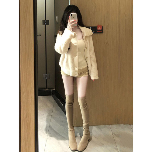 轻奢小众气质软糯大翻领毛绒开衫外套女冬季百搭加厚保暖短款上衣