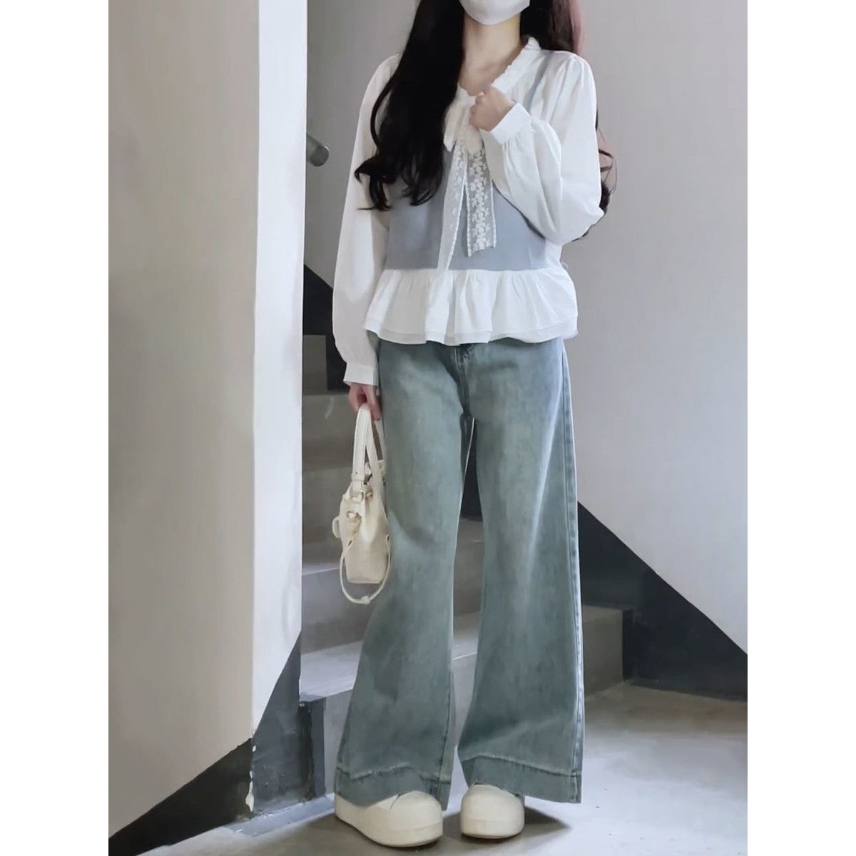 高级简约蓝色针织吊带马甲女叠穿蝴蝶结蕾丝系带长袖衬衫两件套装