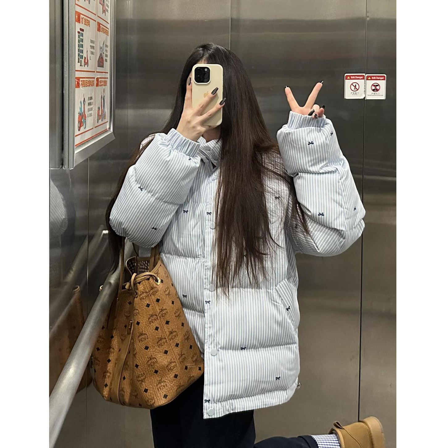 设计感蝴蝶结印花条纹宽松面包服冬季棉服女时尚加厚防风保暖棉袄,女装/女士精品,棉衣/棉服,淘宝优惠券,粉丝福利购,淘宝优惠卷