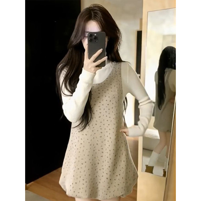 春秋氛围感学院风杏色针织打底衫叠穿减龄碎花背心花苞裙两件套装,女装/女士精品,时尚套装,淘宝优惠券,粉丝福利购,淘宝优惠卷