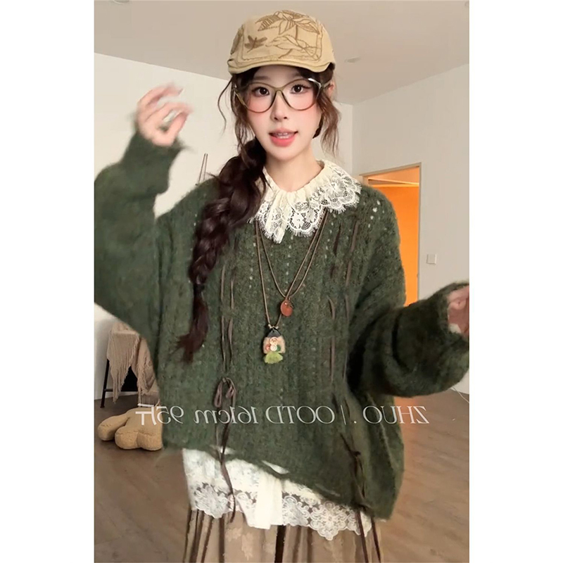 法式复古设计感破洞针织毛衣+气质蕾丝长袖上衣+高腰显瘦半身裙女