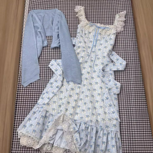 夏季 法式 温柔淑女风时尚 气质碎花连衣裙搭配蓝色防晒披肩两件套装