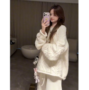 法式 甜美秋冬宽松显瘦毛衣女学生针织上衣慵懒风软糯麻花圆领套头