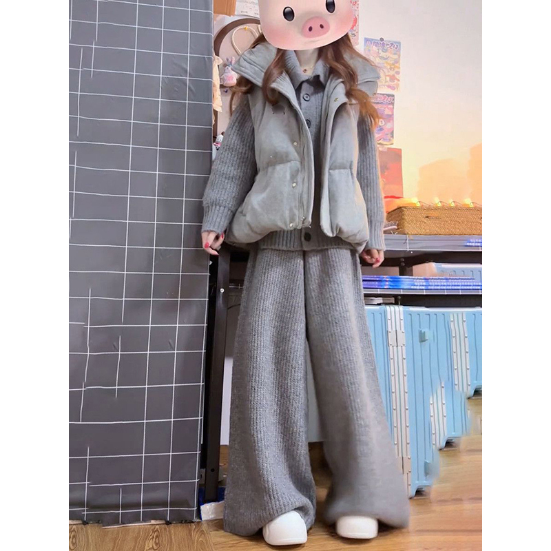 松弛通勤更灰色灯芯绒立领马甲背心棉服内搭针织开衫休闲长裤套装
