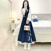 套装 甜美小个子学院风穿搭复古水洗牛仔背带裙女搭配长袖 白色衬衫
