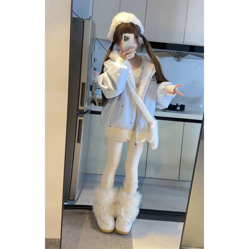 甜美小个子清新蓝色蝴蝶结条纹连帽棉服女冬季保暖毛茸茸加厚外套