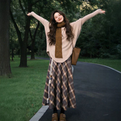 小众气质风不规则斗篷针织毛衣女格纹半身裙搭配保暖围巾三件套装