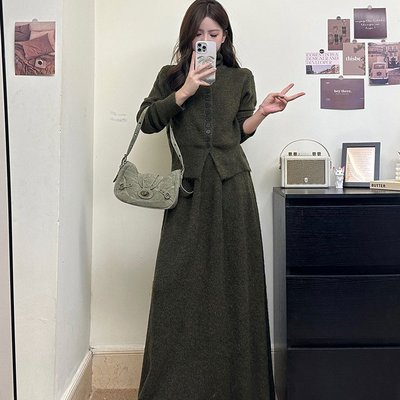 通勤大码女装慵懒风毛衣针织单排扣高领毛衣外套高级感半身裙套装