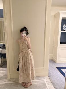 oker章壳儿正品～提花天丝连衣裙中长款无袖小众26夏季A854