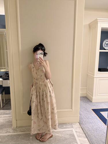 oker章壳儿正品～提花天丝连衣裙中长款无袖小众26夏季A854