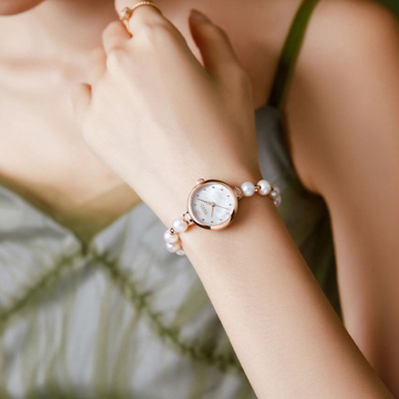 【百搭首选】高级感气质珍珠女表
