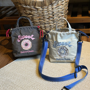 ballchain刺绣斜跨包尼龙手提小包单肩迷你水桶包上班通勤手机包