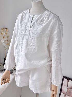 韩系出游穿搭小香风度假白色棉麻镂空衬衫上衣短裤套装女2025夏季
