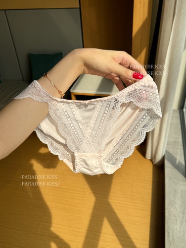 KISS凉感冰丝无痕蕾丝三角裤