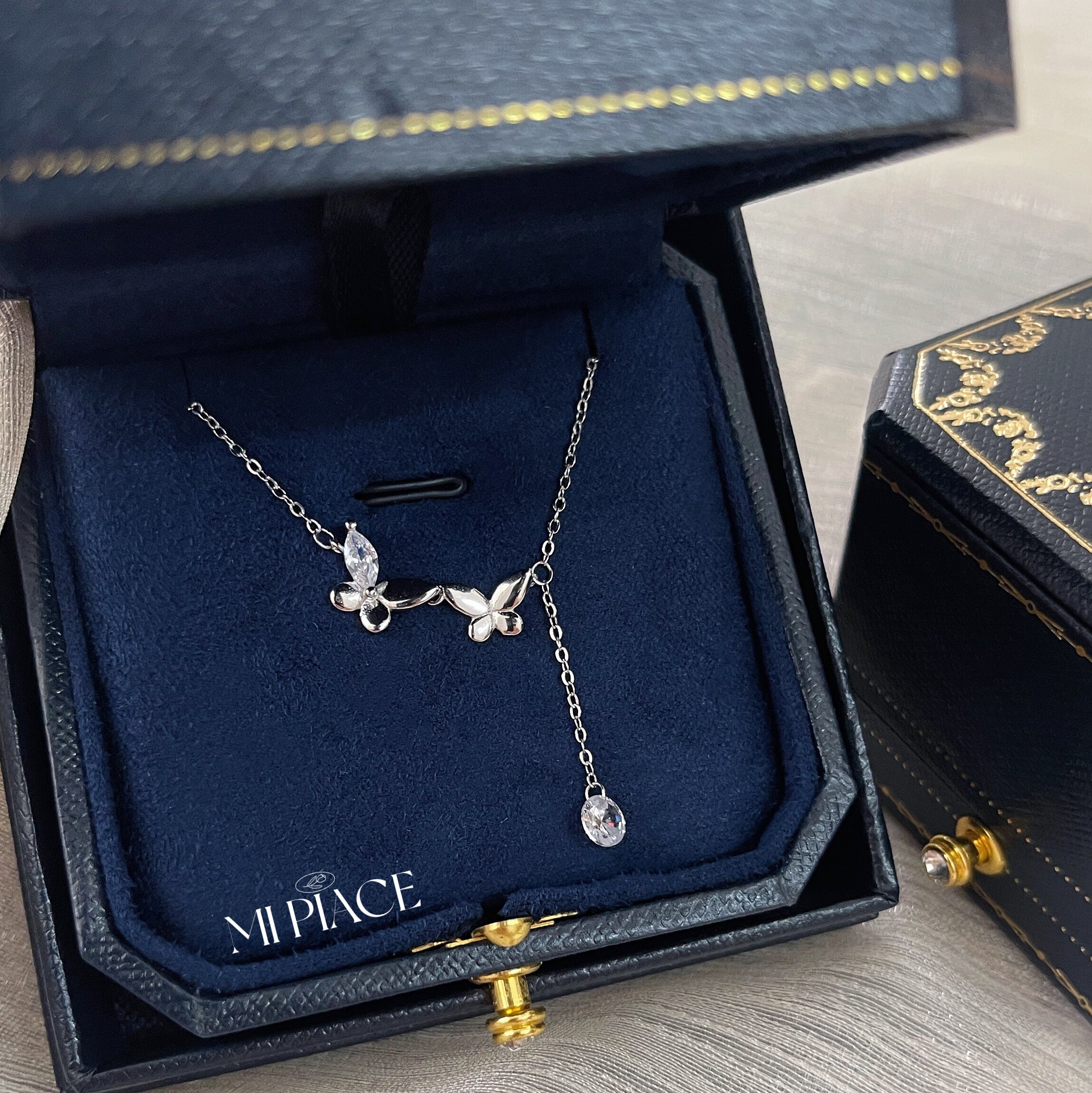 s999纯银蝴蝶项链女轻奢小众高级感设计流苏锁骨链送女友生日礼物