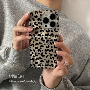 ANNACASE韩国ins高级淡棕锡纸纹小豹纹手机壳适用iPhone16pro新款 14promax苹果13pro全包12防摔保护套15女款