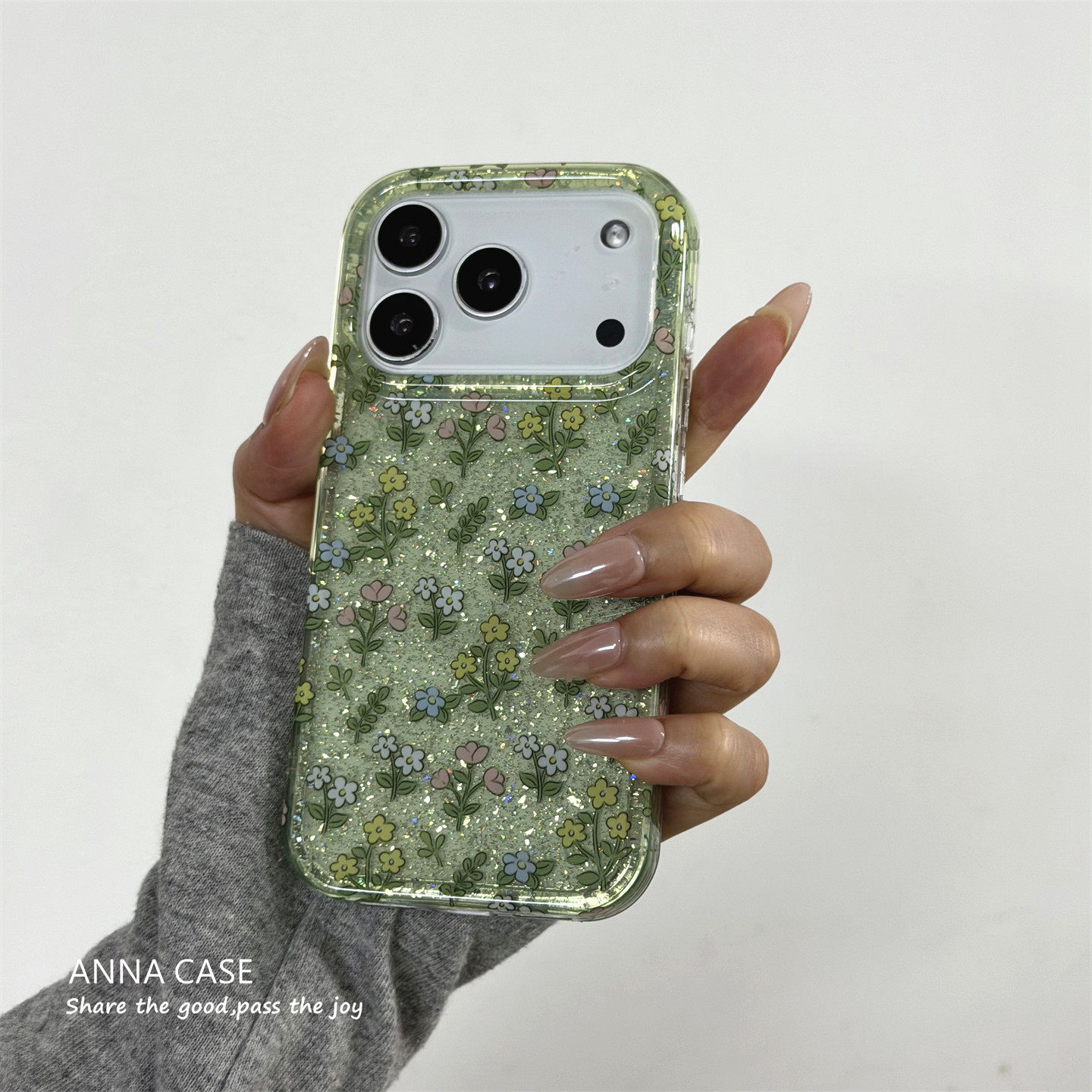 ANNACASEins春日透绿色清新满屏碎花细闪适用苹果17promax手机壳iphone14软17pro新款15女16promax防摔保护套