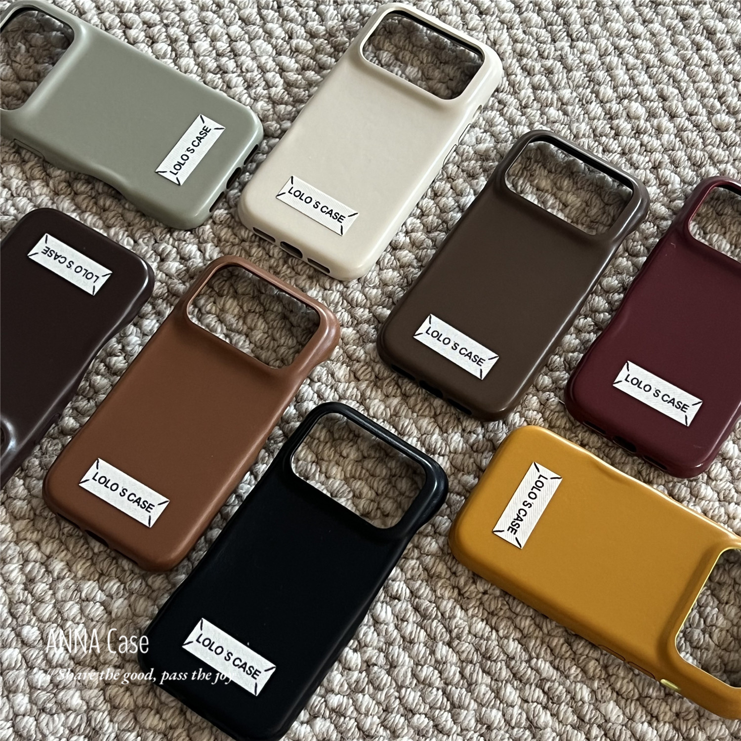 ANNACASE秋冬高级感美拉德纯色标签手机壳适用iphone17promax苹果14皮17pro新款15pro女16Promax防摔保护套13