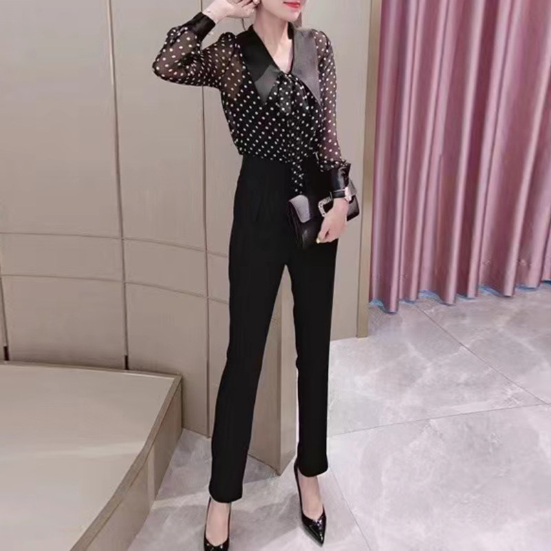 EUROPEAN STATION HIGH-END FASHION AGE-REDUCING POLKA DOT SHIRT CROPPED PANTS SET 2024 NEW FOREIGN FASHION TWO-PIECE SET