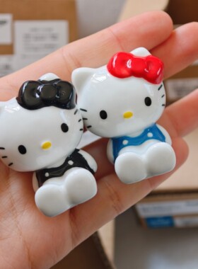 国内现货日本采购me%三丽鸥sanrio第七弹HelloKitty陶瓷筷子架