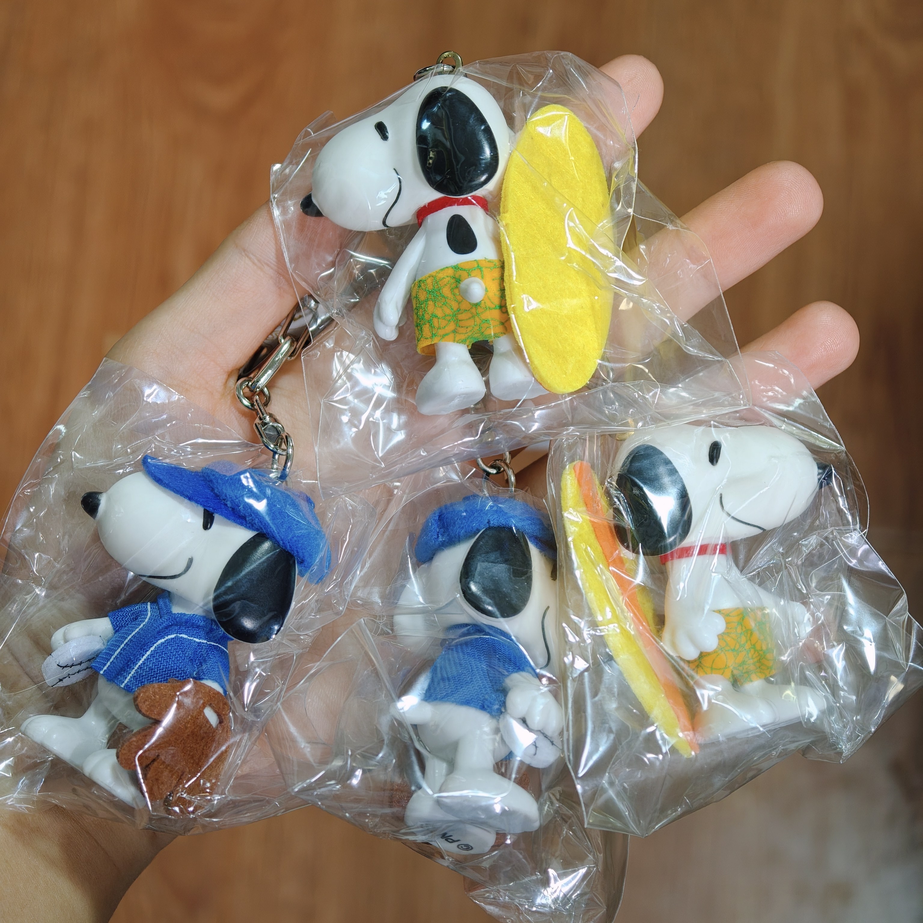 国内现货 日本购回 棒球手 冲浪 史努比 塑料手可动 钥匙扣 挂件