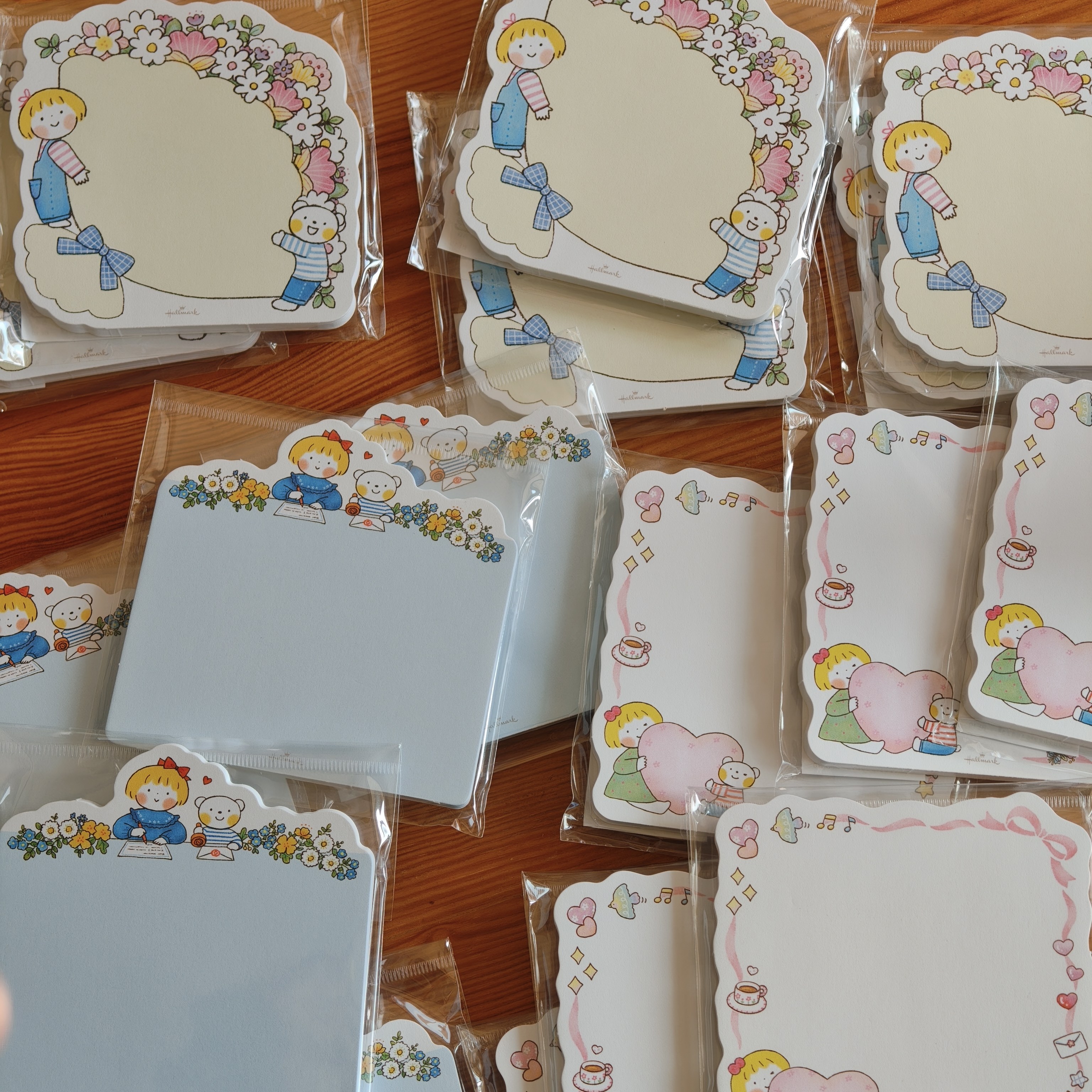 国内现货日本进口 hallmark春酱和风君可爱小女孩手绘便签50枚,模玩/动漫/周边/娃圈三坑/桌游,动漫挂件/文具,淘宝优惠券,粉丝福利购,淘宝优惠卷