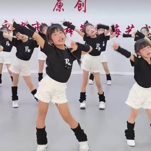 儿童爵士舞演出服女童街舞潮服