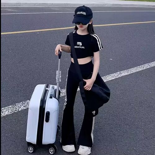 少儿形体训练服女童模特走秀套装新款喇叭裤爵士舞服装短袖考级T