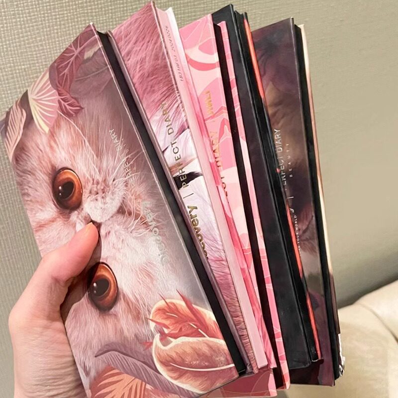完美日记动物眼影盘赤狐盘野豹猫咪锦鲤盘日常淡妆大地色