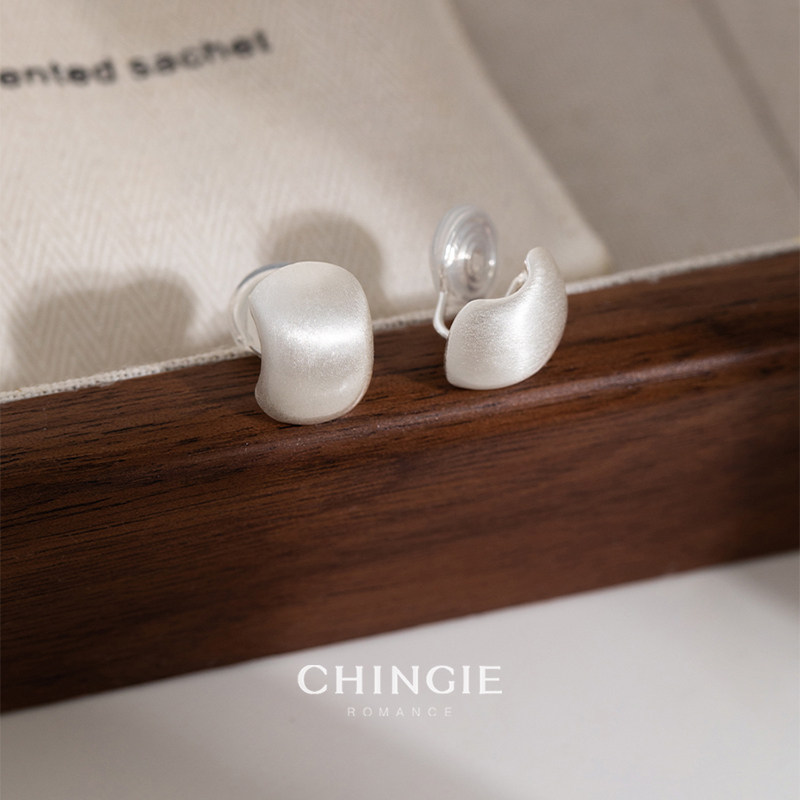 法式银色拉丝哑光磨砂耳环清冷极简百搭高级感耳饰秋冬轻奢耳夹女,饰品/流行首饰/时尚饰品新,耳夹,淘宝优惠券,粉丝福利购,淘宝优惠卷