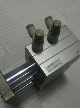 原装AIRTAC亚德客TCM32X30S气缸 功能包好 成色九新