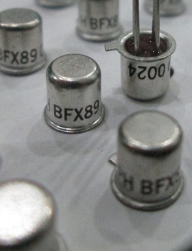 BFX89  (进口元件,保质量包退换)