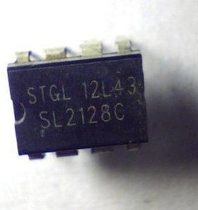 L2128C SL2128 5L2128C LY9527 DIP开关电源 充电器IC