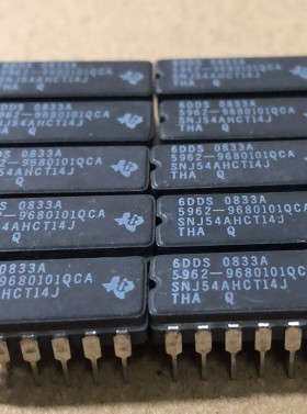 SNJ54AHCT14J  5962-9680101QCA  进口元件 保证质量