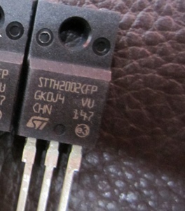 STTH2002CFP STTH2002C TO220F 全新原装实体店现货 保证质量