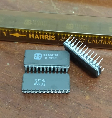 CD4060BF3A CD4060BF CD4066BF CD4067BF 陶瓷CDIP 进口保证质量